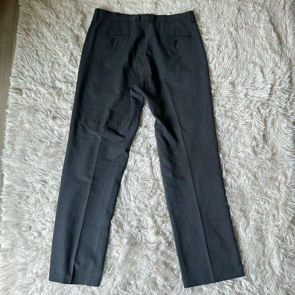 Haggar Clothing Travel Suit Performance Grey Dress Pants Size 34x32 34 - Picture 3 of 5